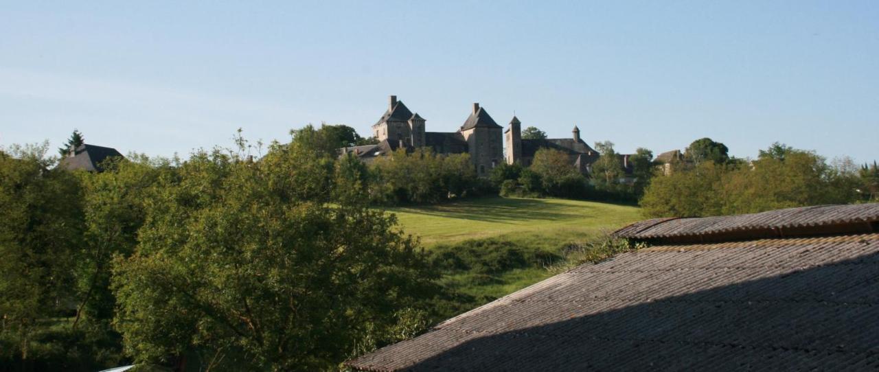 A L'Etape De La Ferme Bed & Breakfast Noailles  ภายนอก รูปภาพ