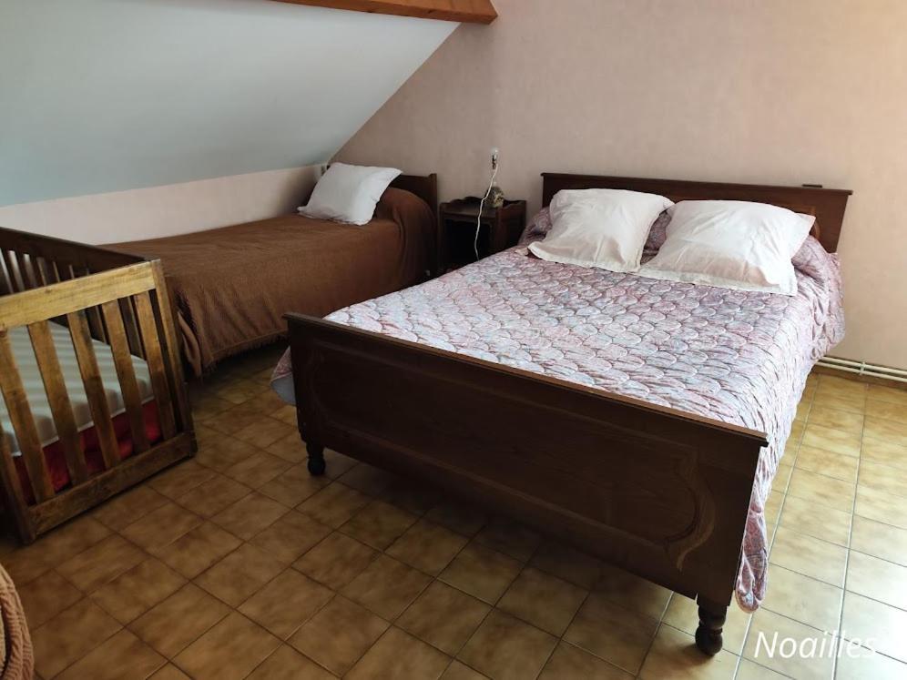 A L'Etape De La Ferme Bed & Breakfast Noailles  ภายนอก รูปภาพ