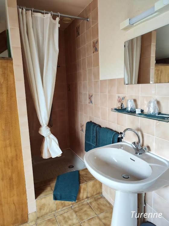 A L'Etape De La Ferme Bed & Breakfast Noailles  ภายนอก รูปภาพ